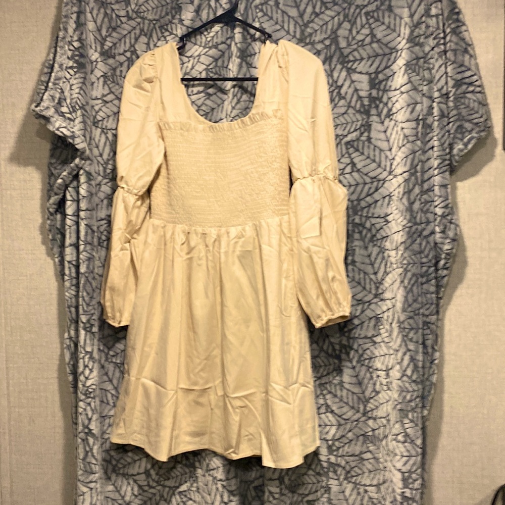 Tan lightweight boho peasant dress size medium.